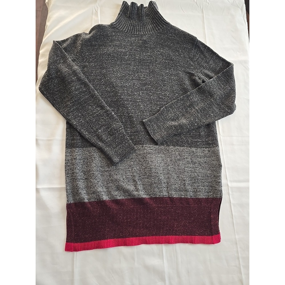 NWT‎ Gap Womens Medium Turtleneck Mock Neck Stripe Pullover Knit Gray Sweater